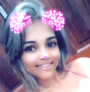 Date this nice looking Venezuela girl Andreina from Caracas VE2484