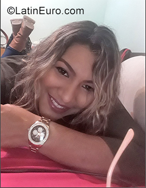 Date this foxy Argentina girl Gladys from Mar Del Plata AR856