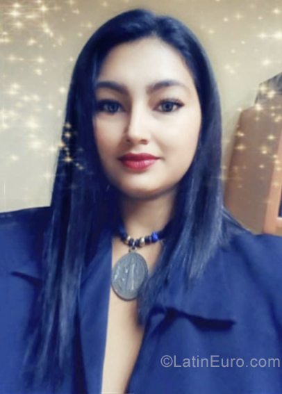 Date this fun Venezuela girl Rus from Caracas VE2527