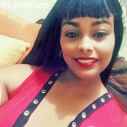 Date this nice looking Dominican Republic girl Sally from Santo Domingo DO35541
