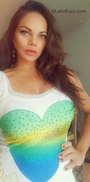 Date this young Spain girl Andreza from Durango ES472