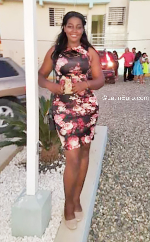 Date this fun Dominican Republic girl Josefina from Mao Valverde DO37217