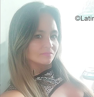 Date this tall Colombia girl Sandra from Manizales CO25877