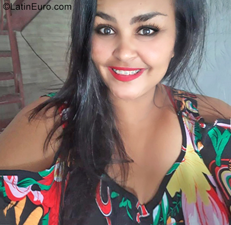 Date this tall Brazil girl Jucy from Sao Paulo BR10892