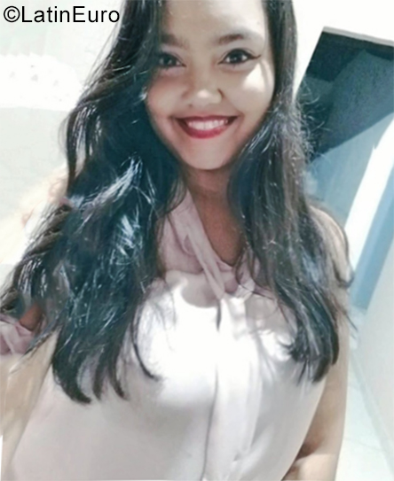 Date this hot Brazil girl Marilia from Joao Pessoa BR10894