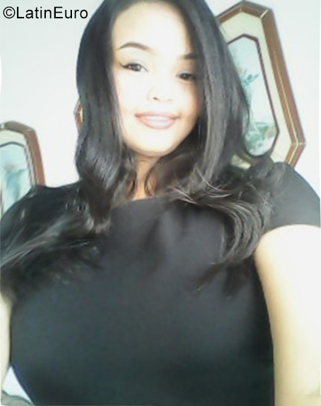 Date this athletic Venezuela girl Gresie from El Tigre VE2611