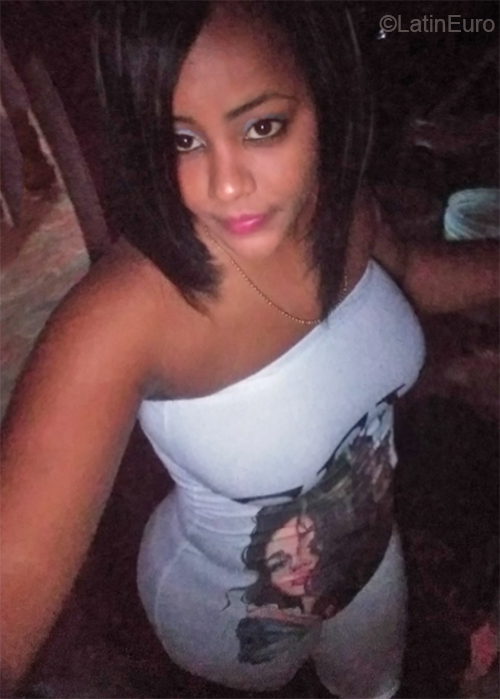 Date this athletic Dominican Republic girl Yennifer from San Pedro Macoris DO36747