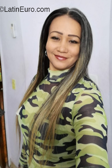 Date this gorgeous Colombia girl Maritz from Cucuta CO26049