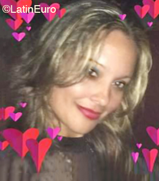 Date this tall Cuba girl Mirna from Baracoa CU599