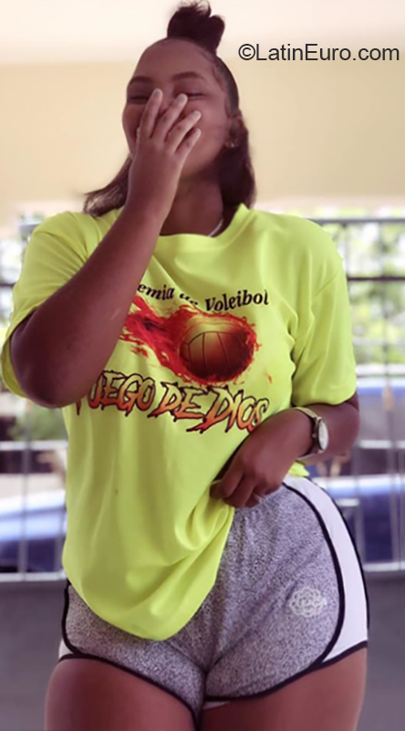 Date this charming Dominican Republic girl Perla from Puerto Plata DO36191