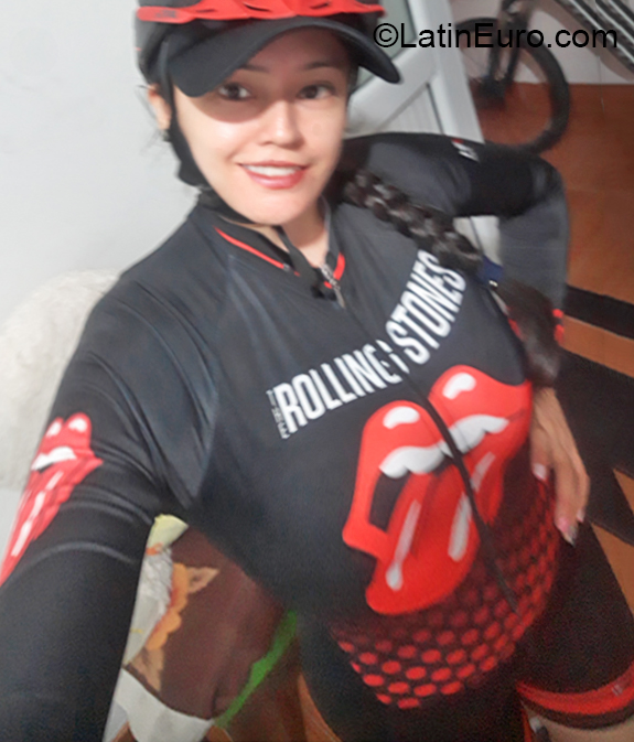 Date this hard body Colombia girl Sandra from Yopal CO26160