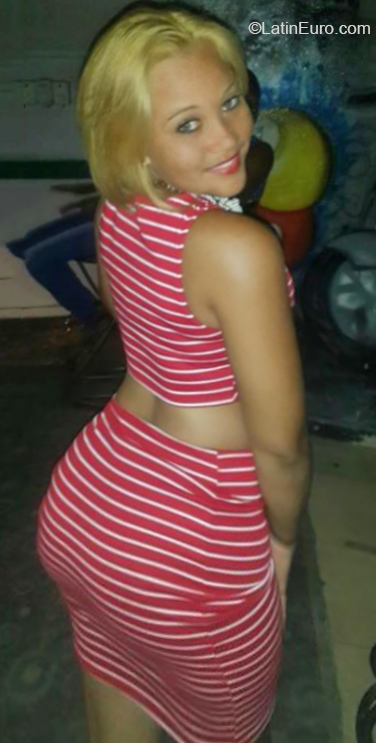 Date this passionate Dominican Republic girl Lisy from Santo Domingo DO36345