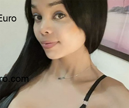 Date this foxy Dominican Republic girl Estefany from Santigo De Los Caballero DO36397