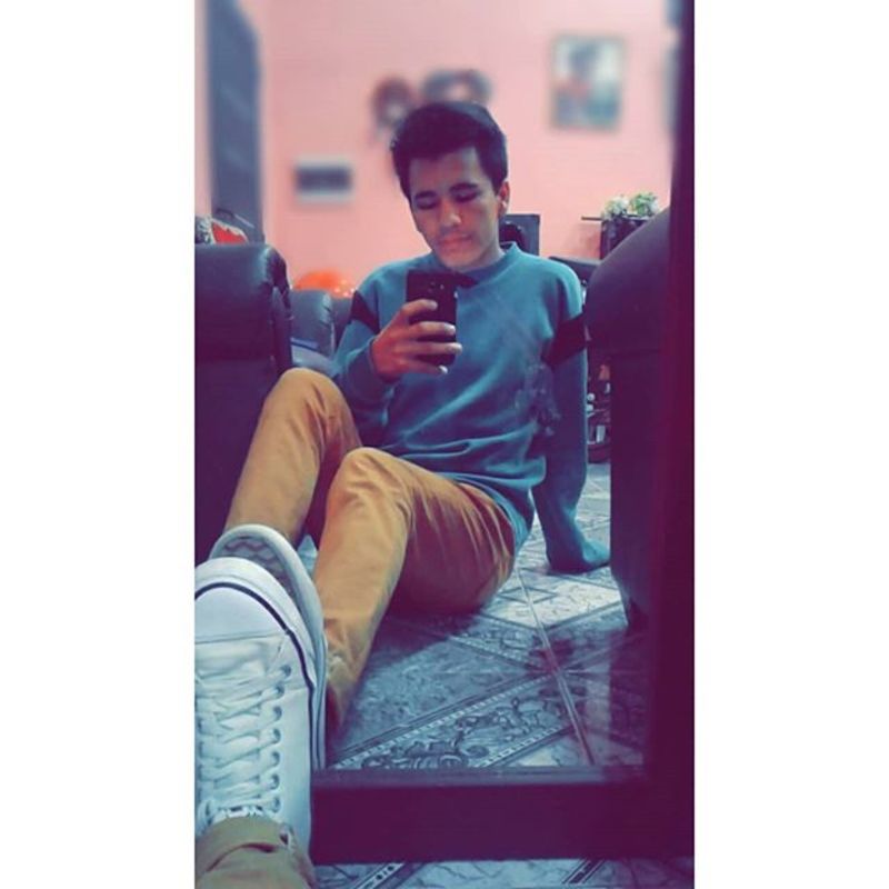 Date this voluptuous Argentina man Cristian from Bella Vista AR252