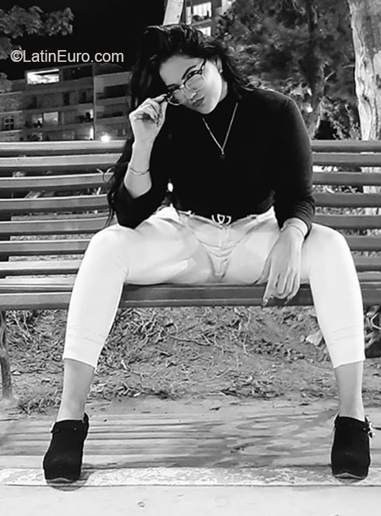 Date this young Peru girl Kemberli from Lima PE1463