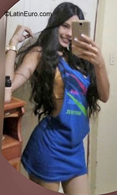 Date this passionate Venezuela girl Michelle from Maracaibo VE2827