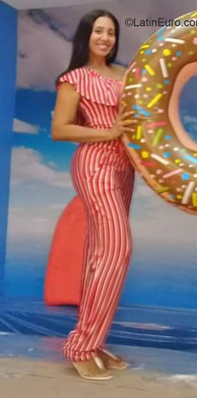 Date this stunning Brazil girl Fabi from Belem BR10993