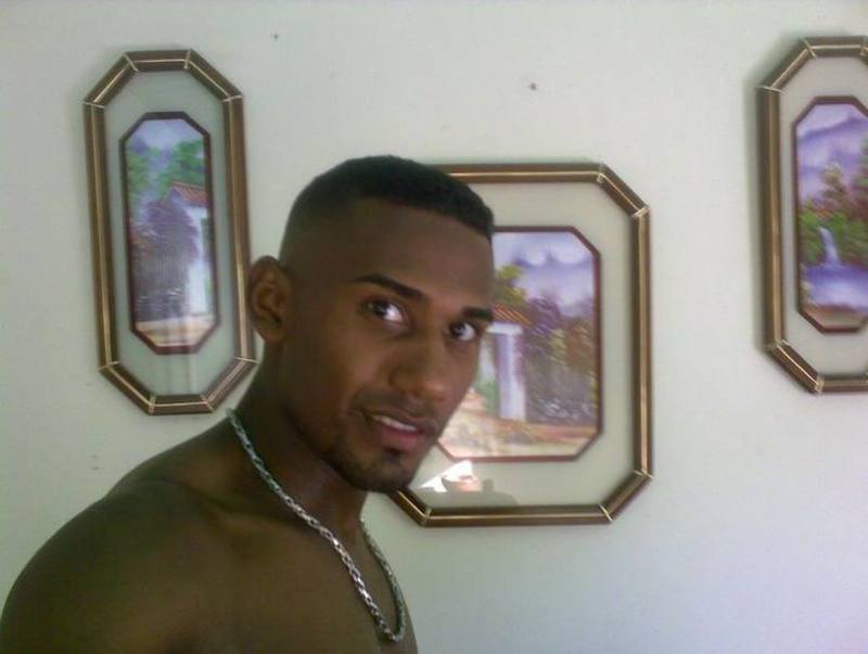 Date this hot Venezuela man Yorwin from Carupano VE2860