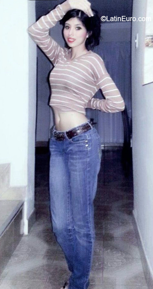 Date this passionate Peru girl Maria from Lima PE1475
