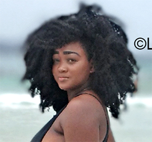 Date this nice looking Brazil girl Thaynara from Rio de Janeiro BR11019