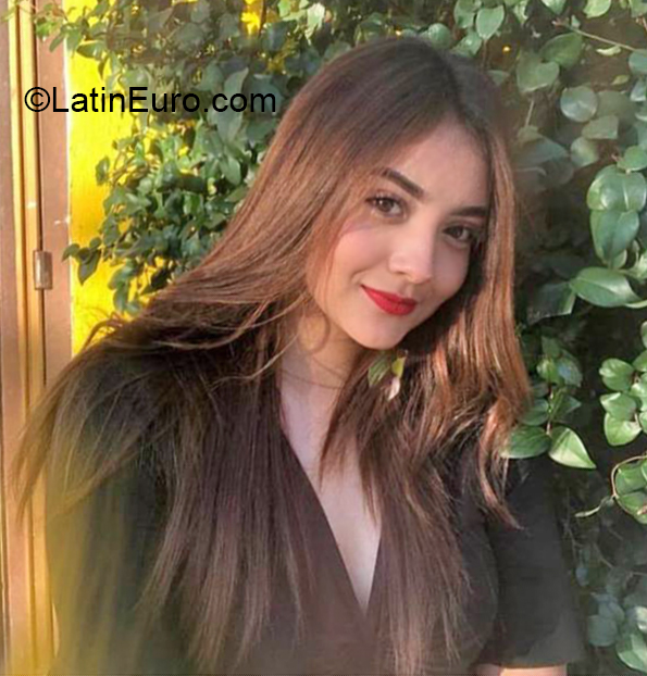 Date this lovely Honduras girl Agatha from Tegucigalpa HN2756