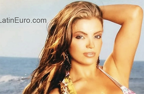 Date this delightful Colombia girl Valentinaf from Medellin CO26671
