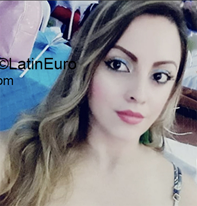 Date this delightful Colombia girl Andy from Tulua CO26768