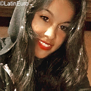 Date this cute Argentina girl Dai from Buenos Aires AR335