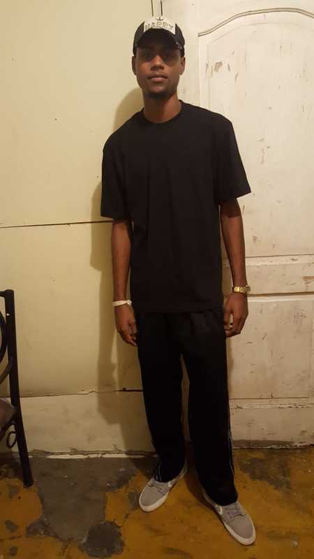 Date this tall Dominican Republic man Imanol from Santiago DO37413