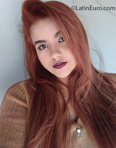 Date this gorgeous Brazil girl Thatia from Sao Paulo BR11083