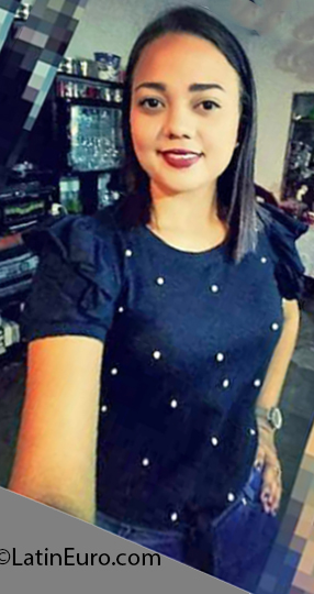 Date this stunning Colombia girl Sari from Barranquilla CO27077