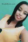 happy Cuba girl Yaimelis from Artemisa CU674