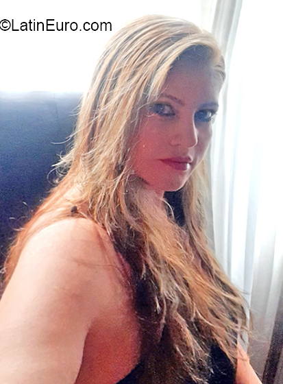 Date this delightful Colombia girl Alega from Bogota CO27310