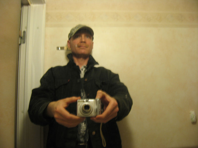 Date this gorgeous Sweden man ThomasP from Ludvika SE263