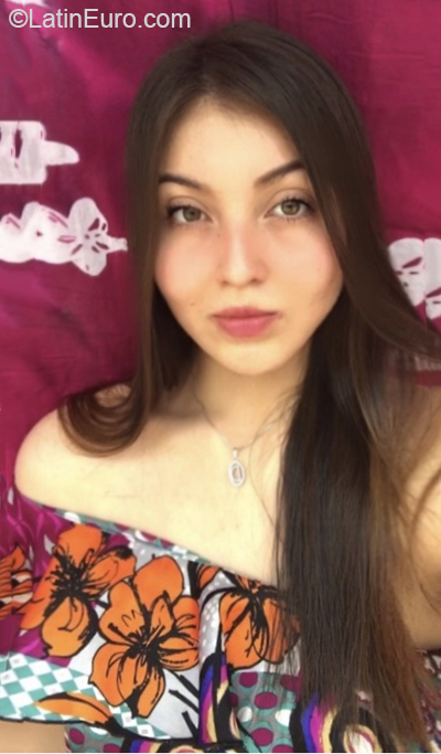 Date this fun Ecuador girl Dani from Machala EC506