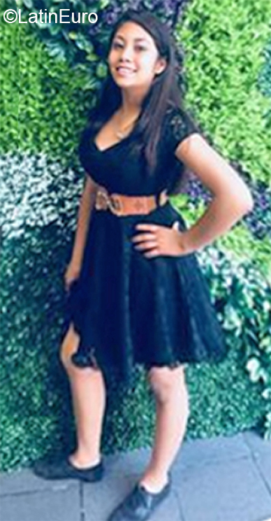 Date this tall Mexico girl Wendi from Ciudad Juarez MX1854