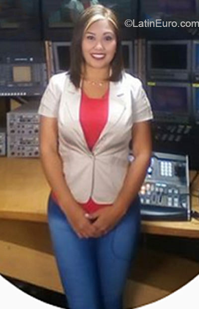 Date this stunning Venezuela girl Ariana from Porlamar VE3354