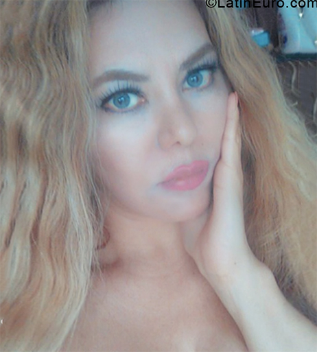 Date this stunning Argentina girl Danielle from Cordoba AR488