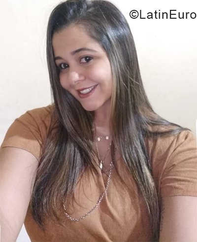 Date this attractive Brazil girl Sara from Senhor do Bonfim BR11218