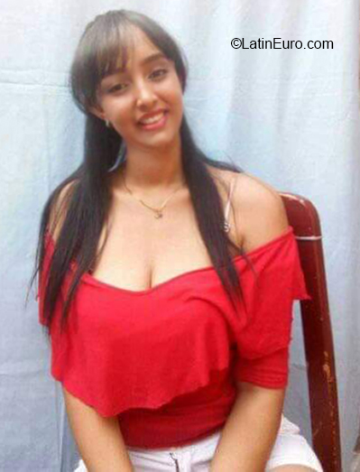 Date this tall Venezuela girl Yose maria from Valencia VE3497