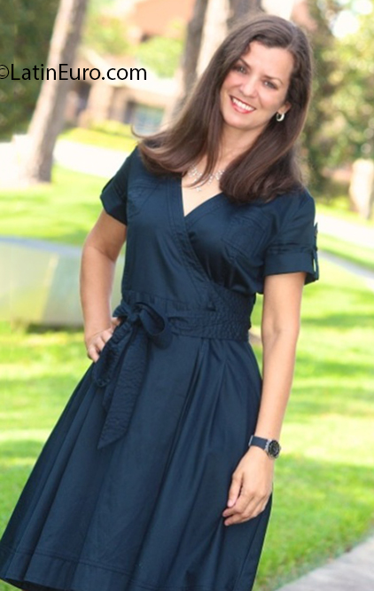 Date this young Brazil girl MissLonely from Ouro Preto BR11281