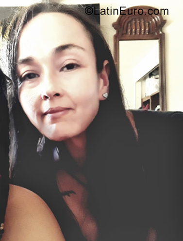 Date this georgeous Mexico girl Marykarla from Nogales MX2265