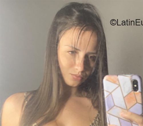 Date this voluptuous Costa Rica girl Amanda from San Jose CR449