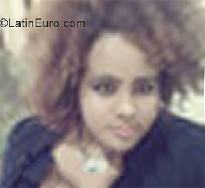 Date this athletic Dominican Republic girl Delaila from Santo Domingo DO39517