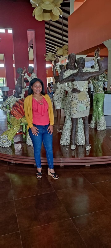 Date this stunning Dominican Republic girl Yaniris from Santiago DO39522