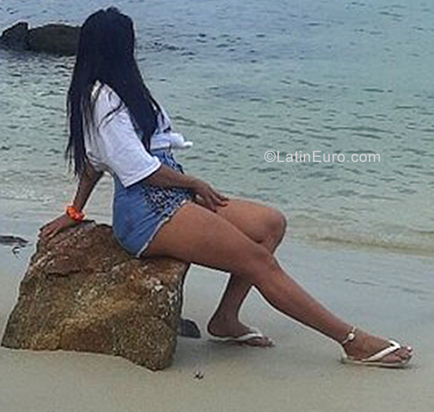 Date this exotic Brazil girl Rakel from Itajaí BR11350