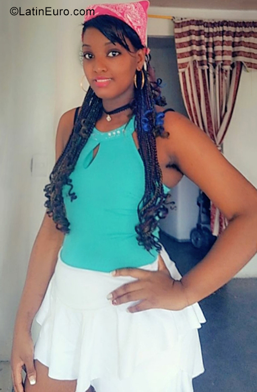 Date this tall Colombia girl Thefany from Palmira CO29764