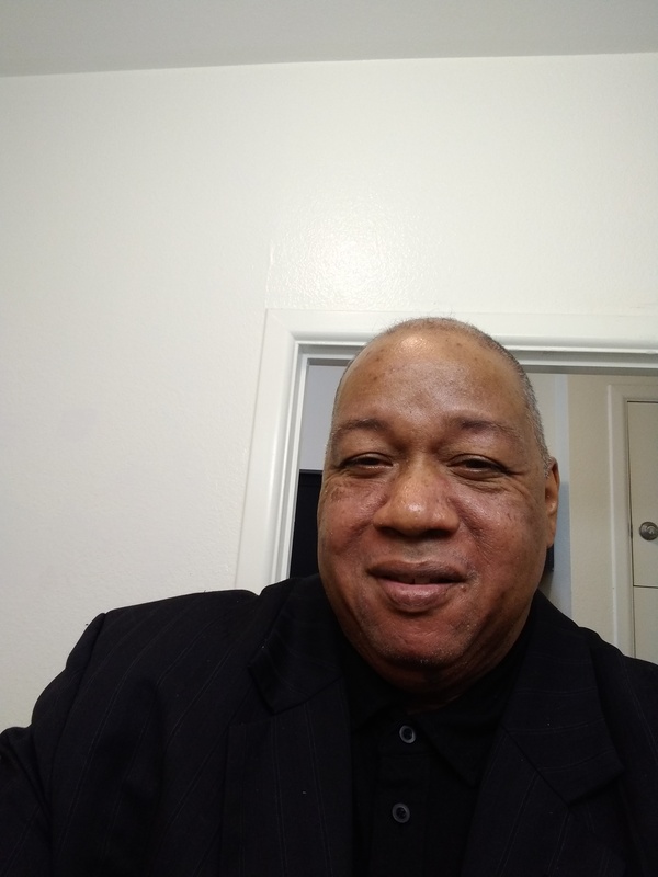 Date this funny United States man James from Houston US21204