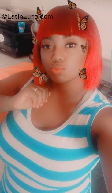 Date this lovely Dominican Republic girl Maria from La Vega DO39658