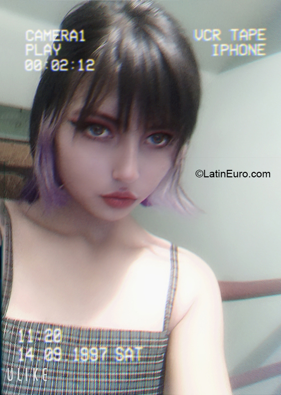 Date this passionate Bolivia girl Yeremi from Cochabamba BO120